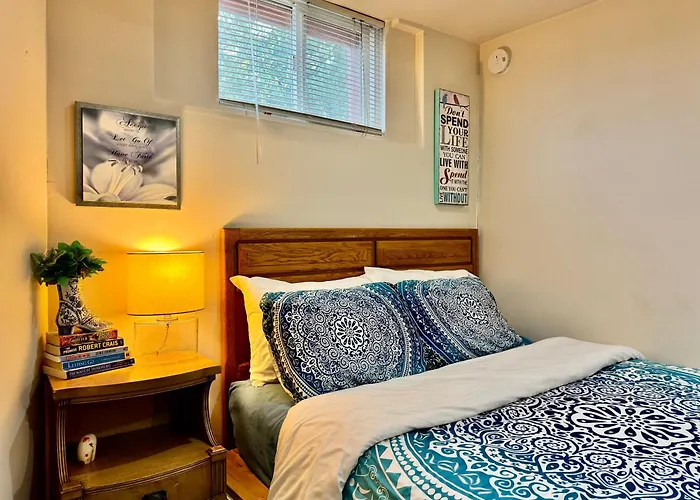 Cozy Private Room With Shared Bathroom On The 1St Floor - Conveniently Located Near Seatac Airport And Downtown